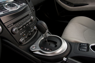 Illustration for article titled 2009 Nissan 370Z: First Drive